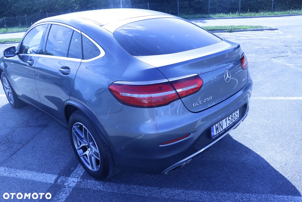 Mercedes-Benz GLC 250 4-Matic - 14