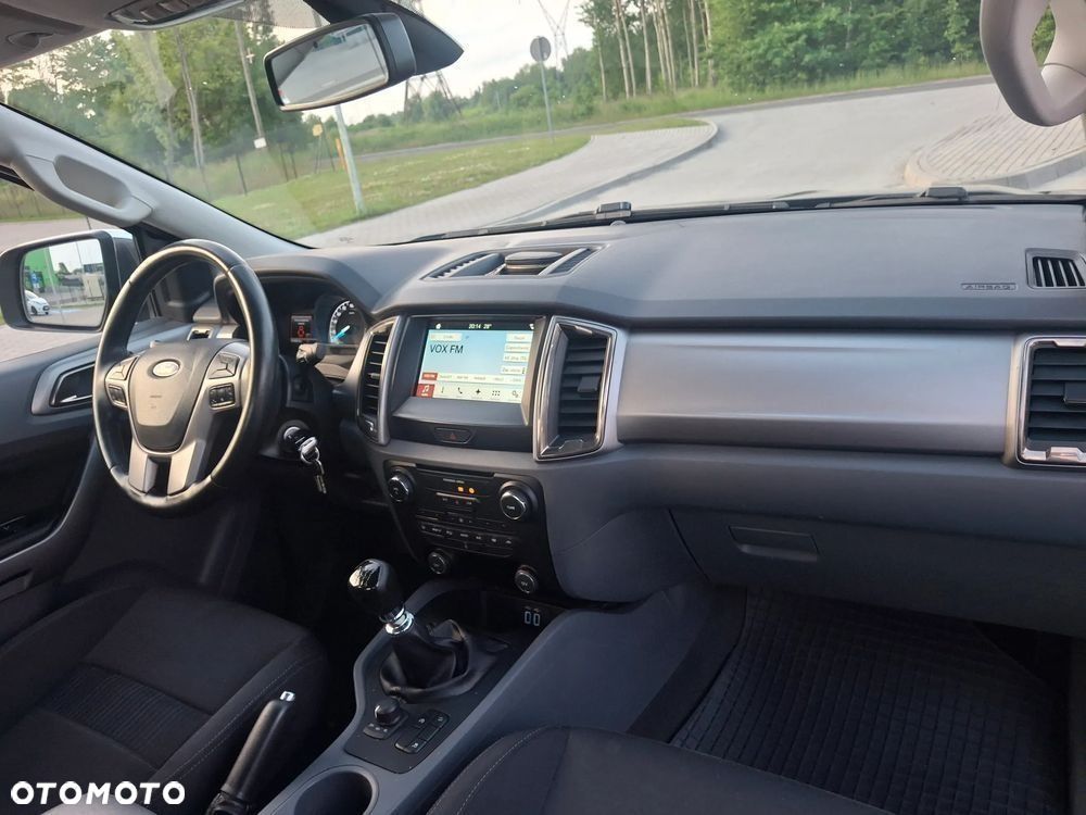 Ford Ranger 2.2 TDCi 4x4 DC XLT - 27