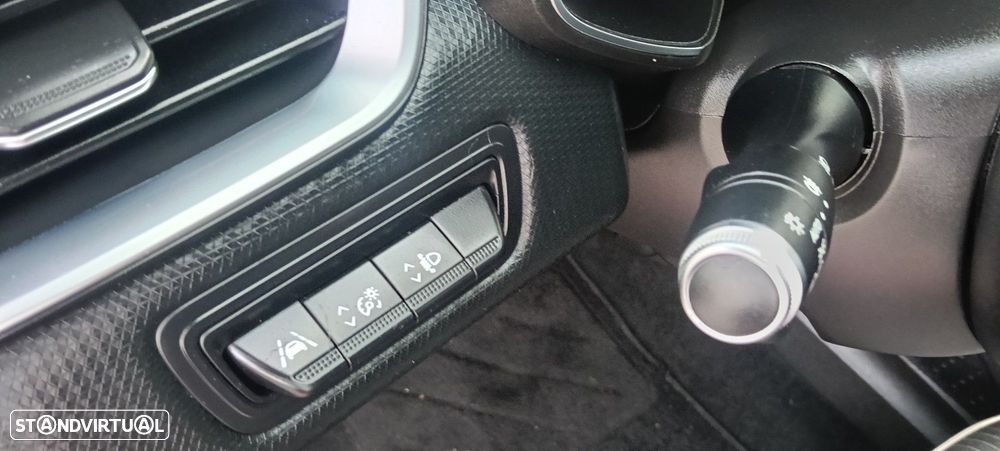 Renault Clio 1.0 TCe Evolution - 20