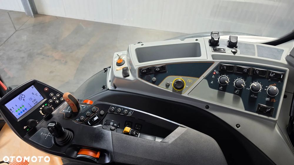 Valtra T 154 Active Biała Perła 2 sztuki T174 Versu pod GPS N154 Versu Fendt Vario Claas Arion John R John M New Holland T6 T7 - 3