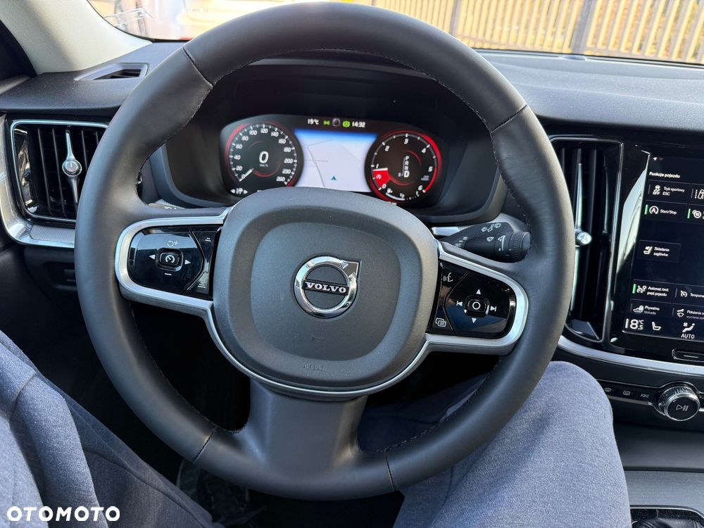 Volvo V60 D4 Inscription - 19