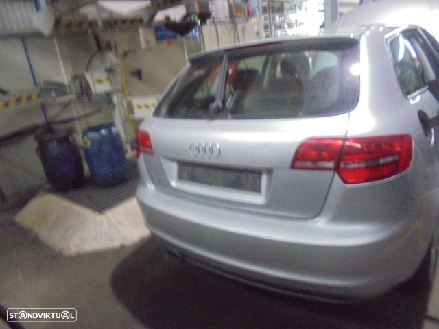 Carro  MOT: BKC  BLS  CXVEL: JCR, KBL, LHLUB, MDZ AUDI A3 2009 1.9TDI 105CV 3P CINZA DIESEL - 6
