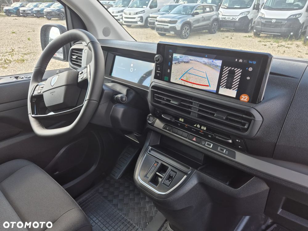 Peugeot Expert Furgon Brygadowy 6 MIEJSC Long 2.0 HDi 144KM AUTOMAT EAT8 !! OD RĘKI !! - 11