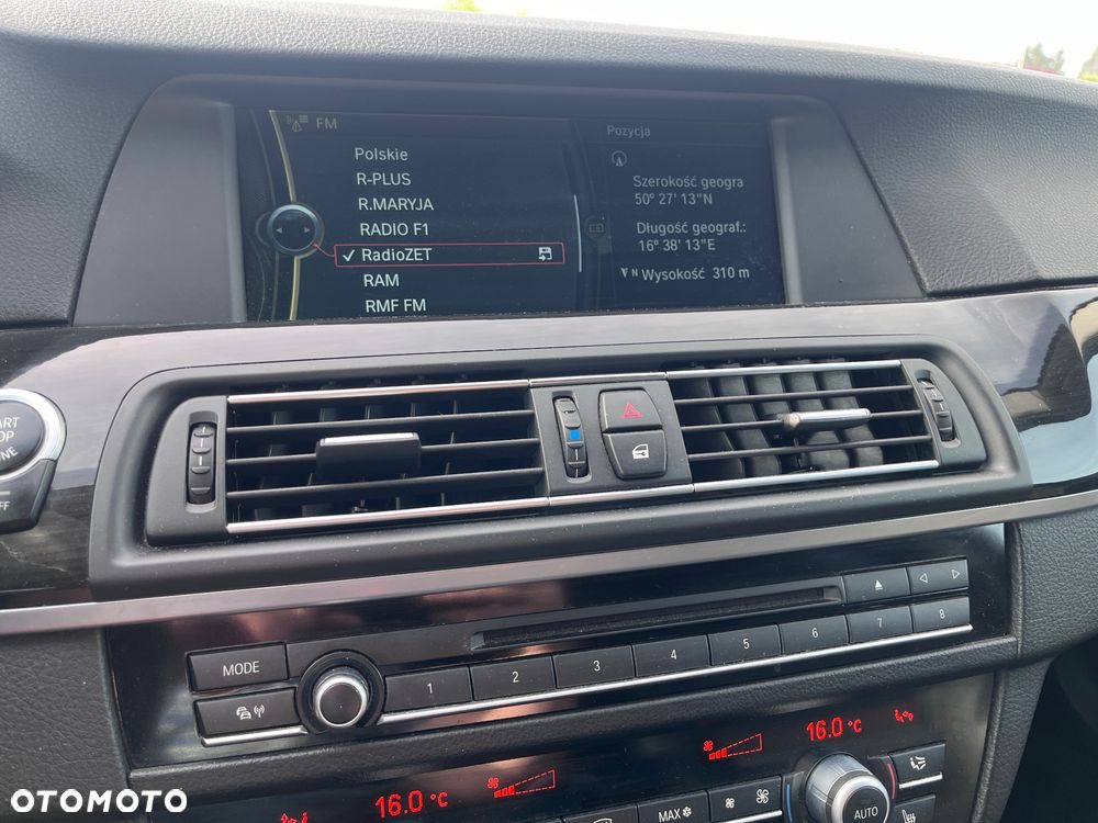 BMW Seria 5 525d xDrive - 7
