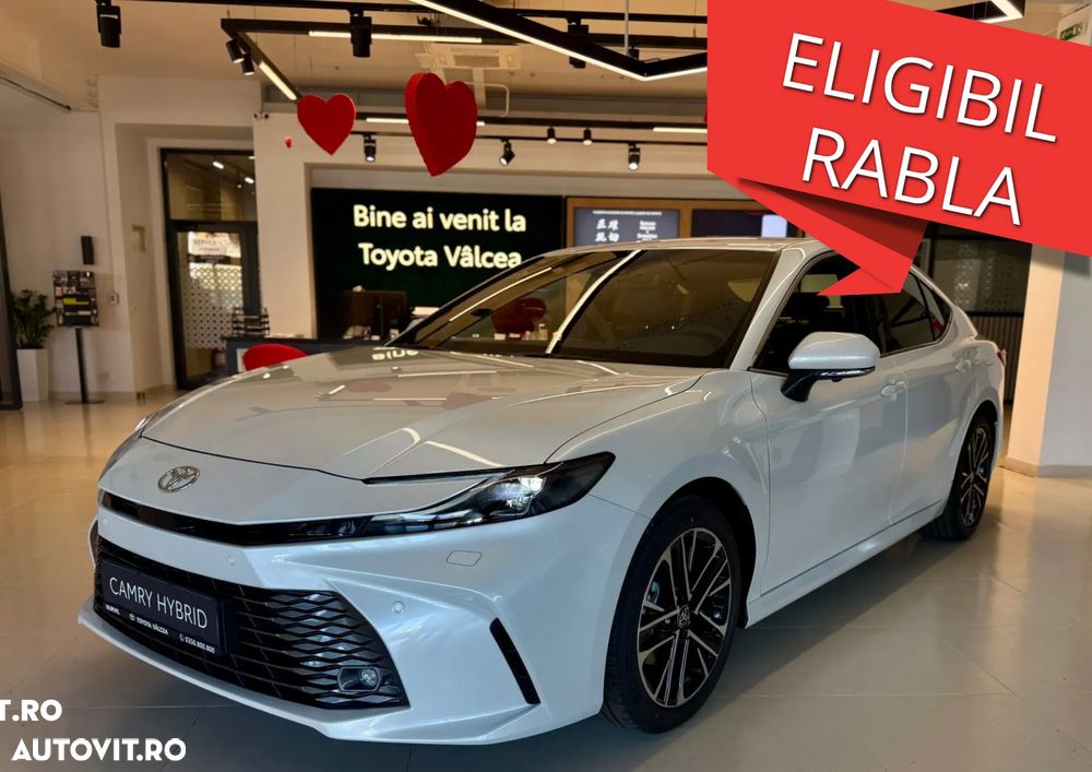 Toyota Camry 2.5 HEV Luxury - 1