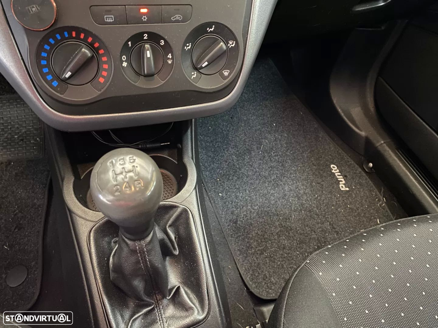 Fiat Punto Van - 12