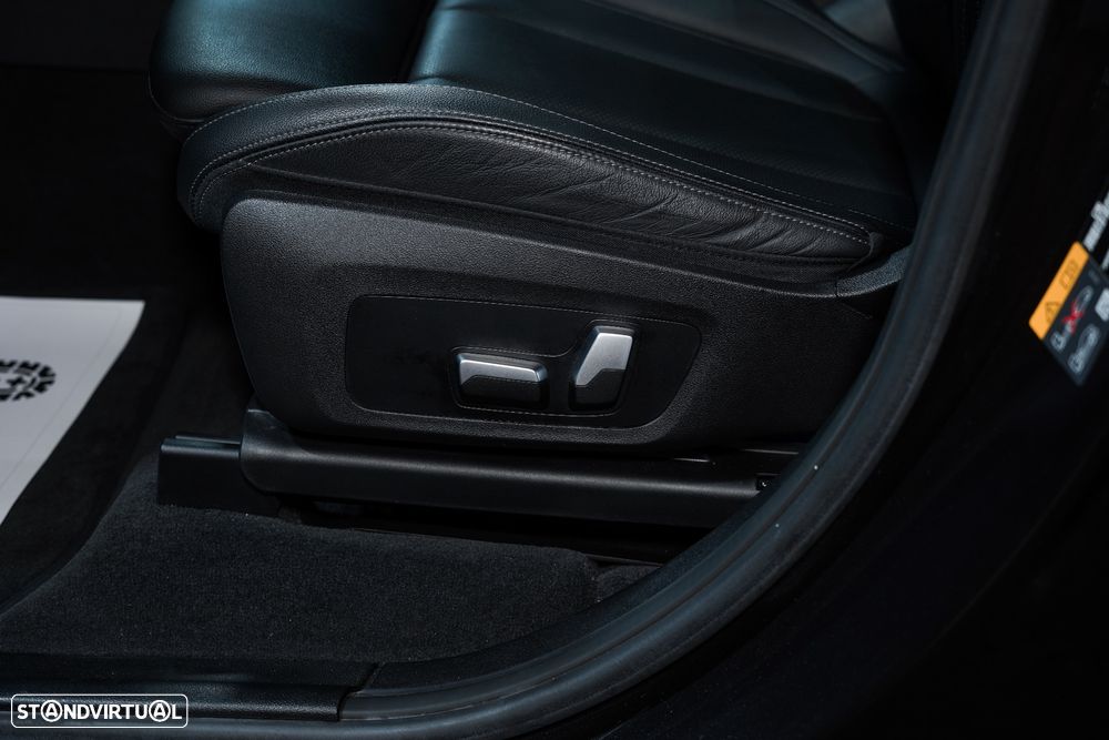 BMW iX3 M Sport Impressive - 16