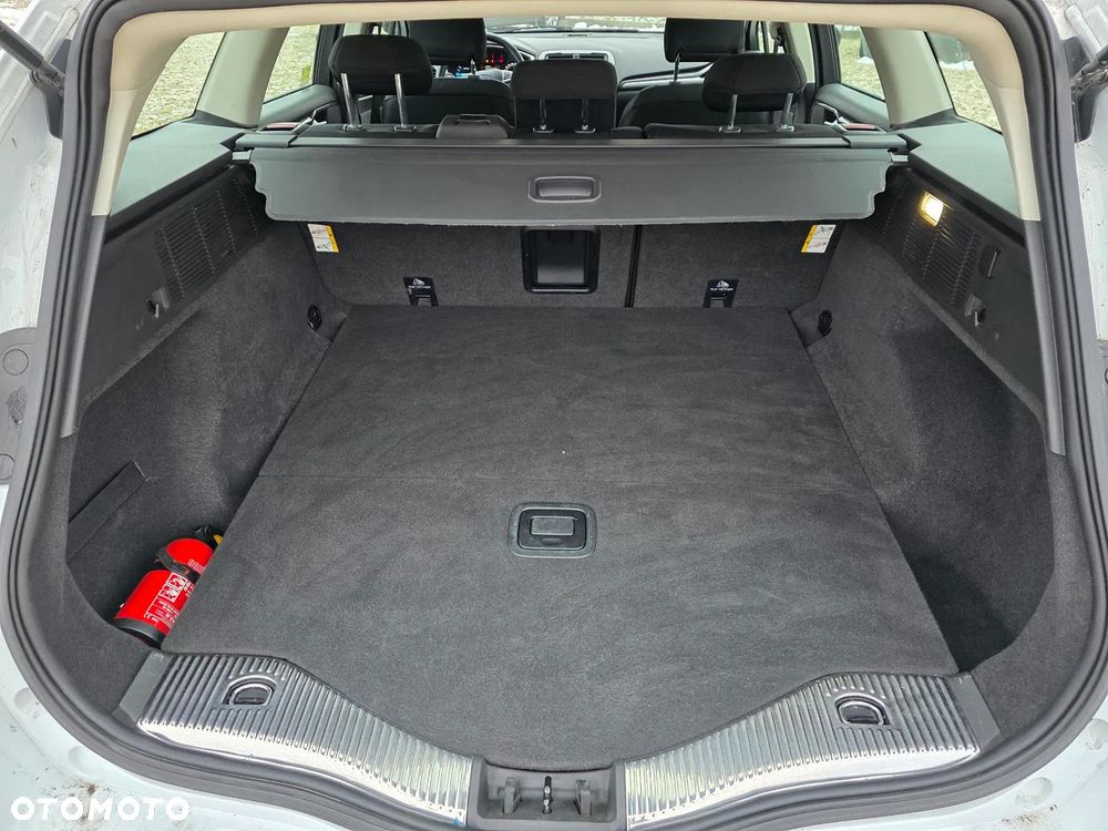 Ford Mondeo 2.0 EcoBlue Trend - 23