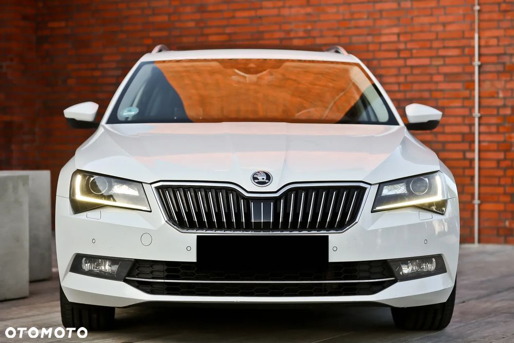 Skoda Superb 2.0 TDI 4x4 DSG L&K - 5
