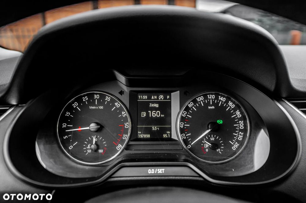 Skoda Octavia 2.0 TDI 4x4 Clever DSG - 24