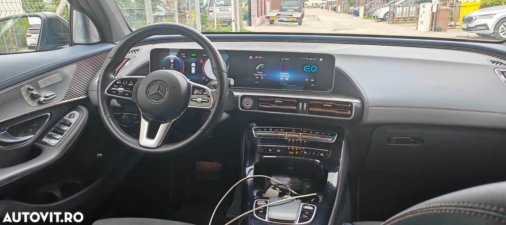 Mercedes-Benz EQC 400 4MATIC - 14