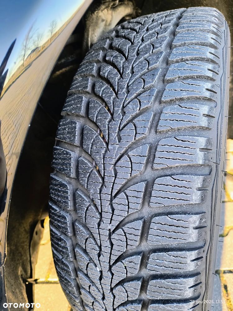 Audi A4 Avant 2.0 TDI - 10