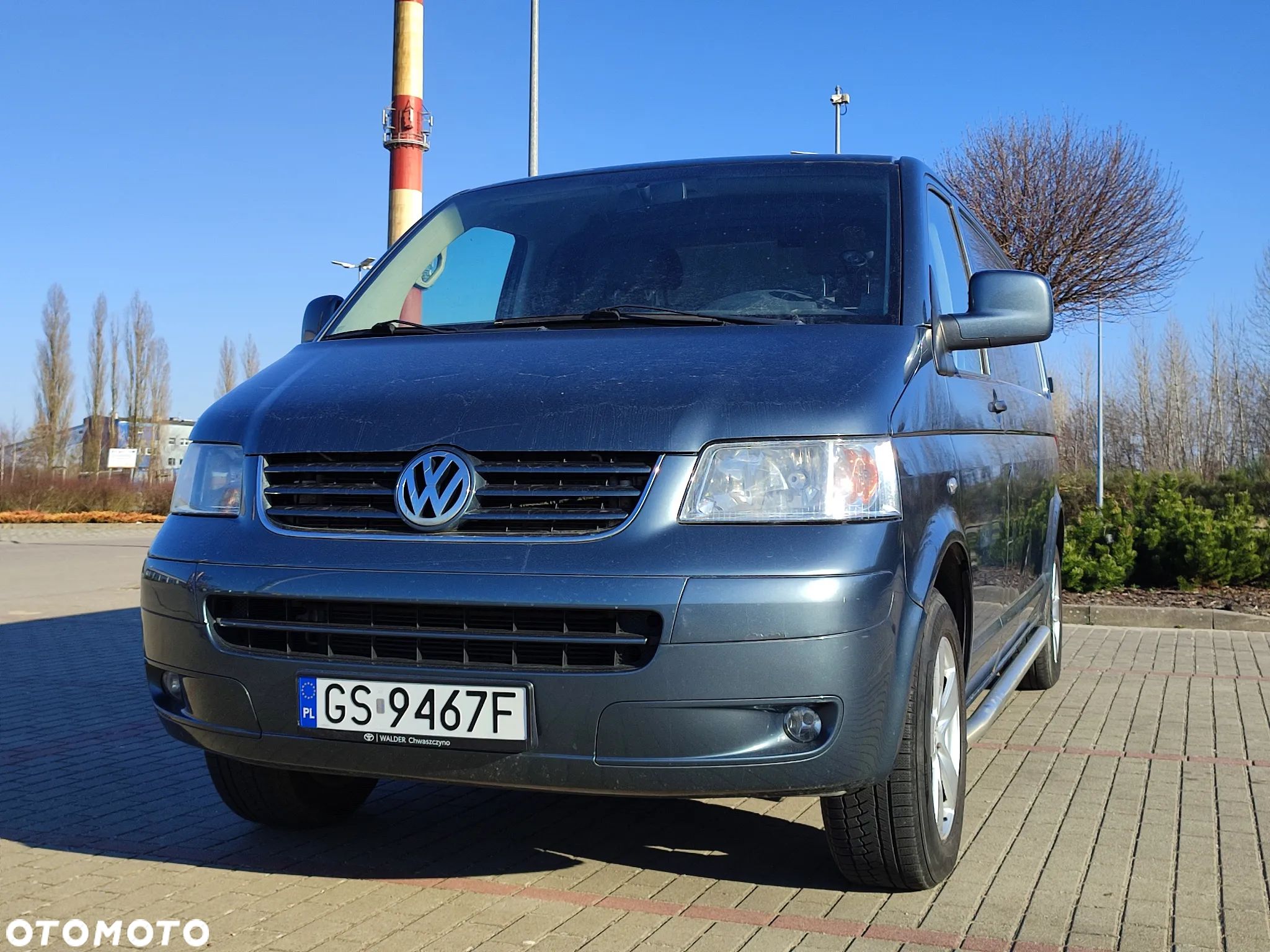 Volkswagen T5 Long L2H1 2.5TDI Klima, Alu, Skrzydełka, Podłokietniki, Po pełnym serwisie - 1