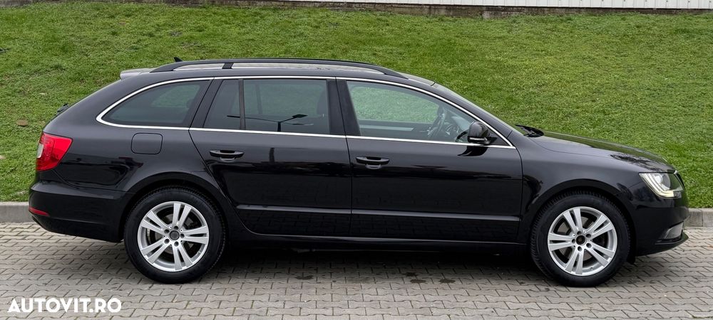 Skoda Superb Combi 2.0 TDI Green tec Elegance - 19