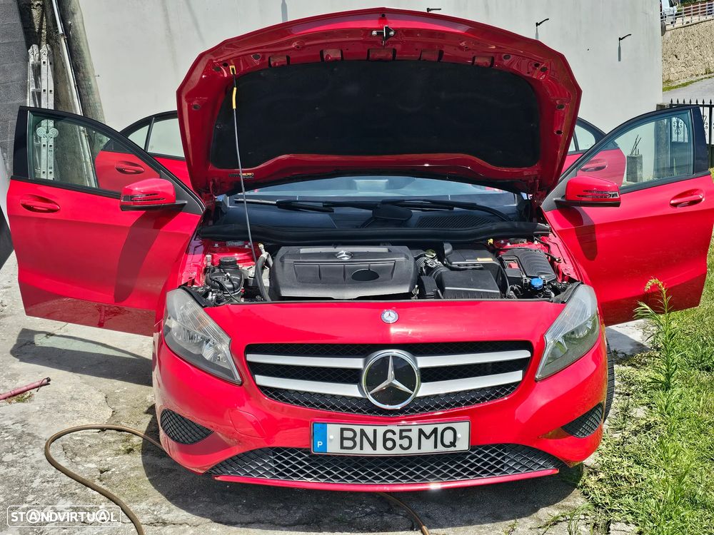 Mercedes-Benz A 180 CDI (BlueEFFICIENCY) - 17