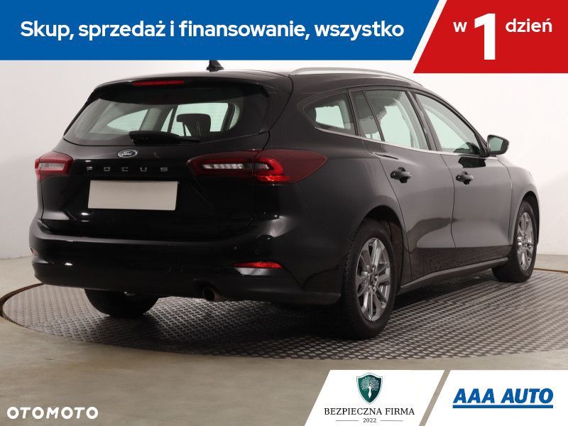 Ford Focus SW - 7