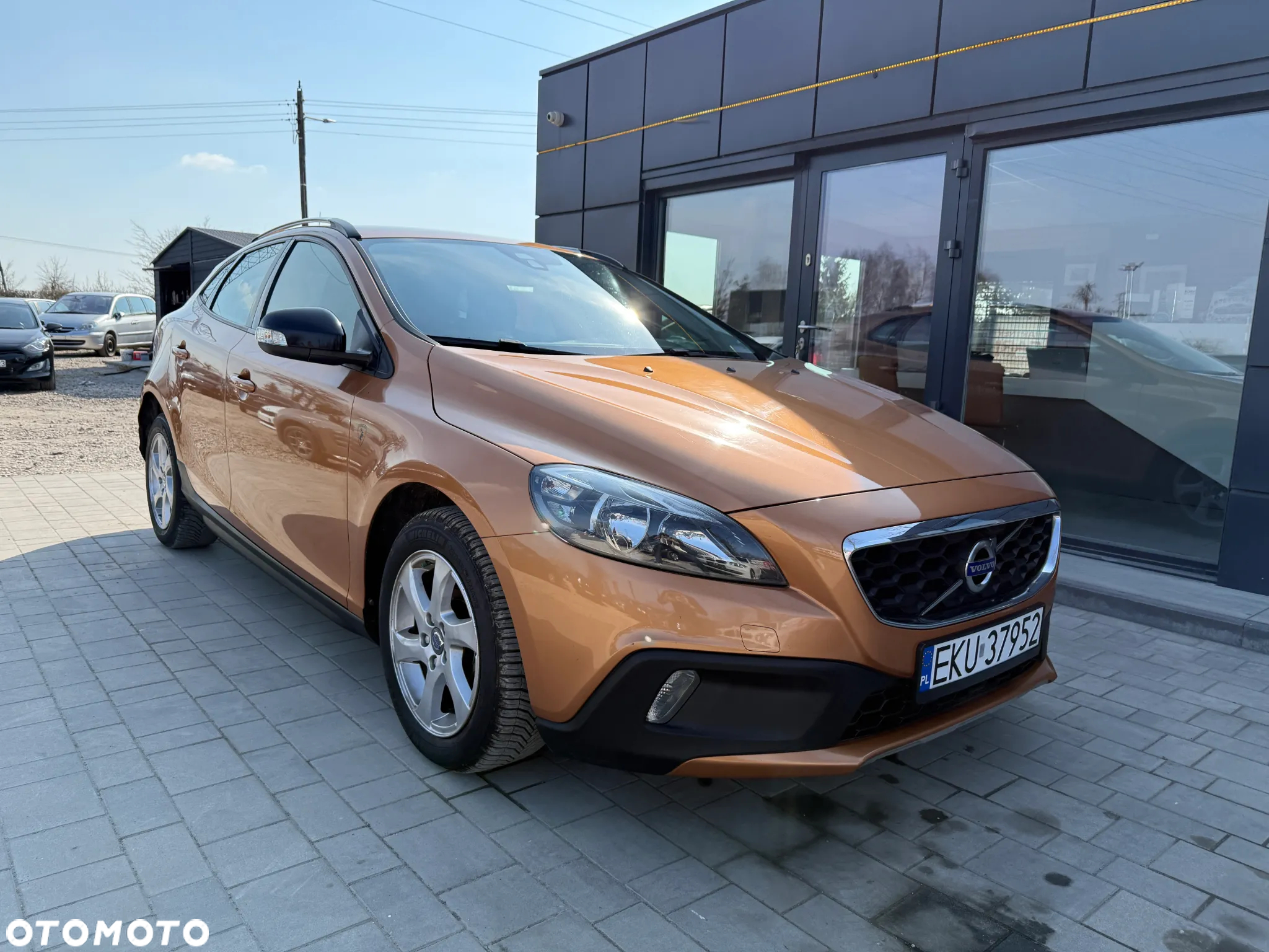 Volvo V40 D2 Momentum - 4