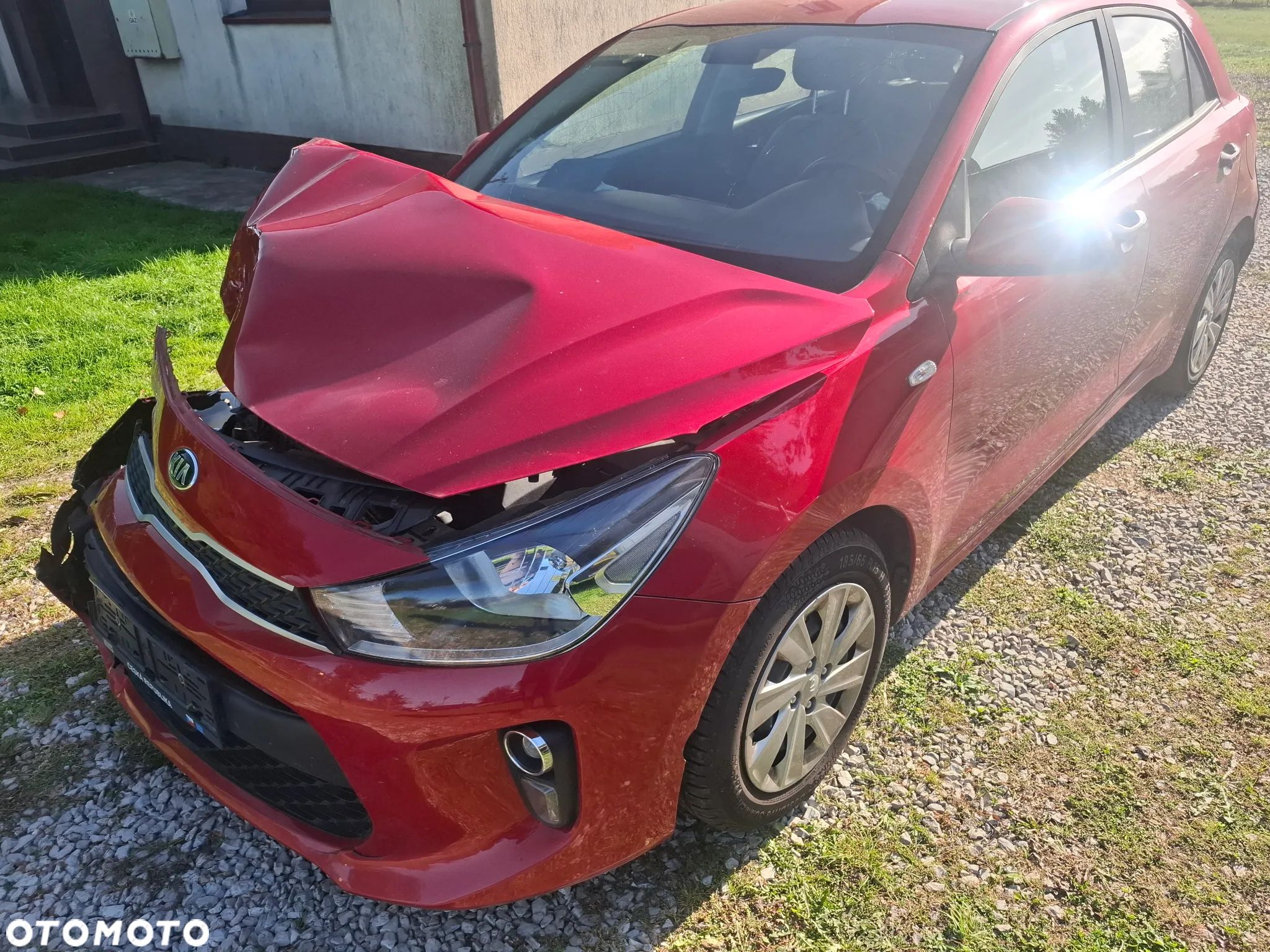 Kia Rio - 1