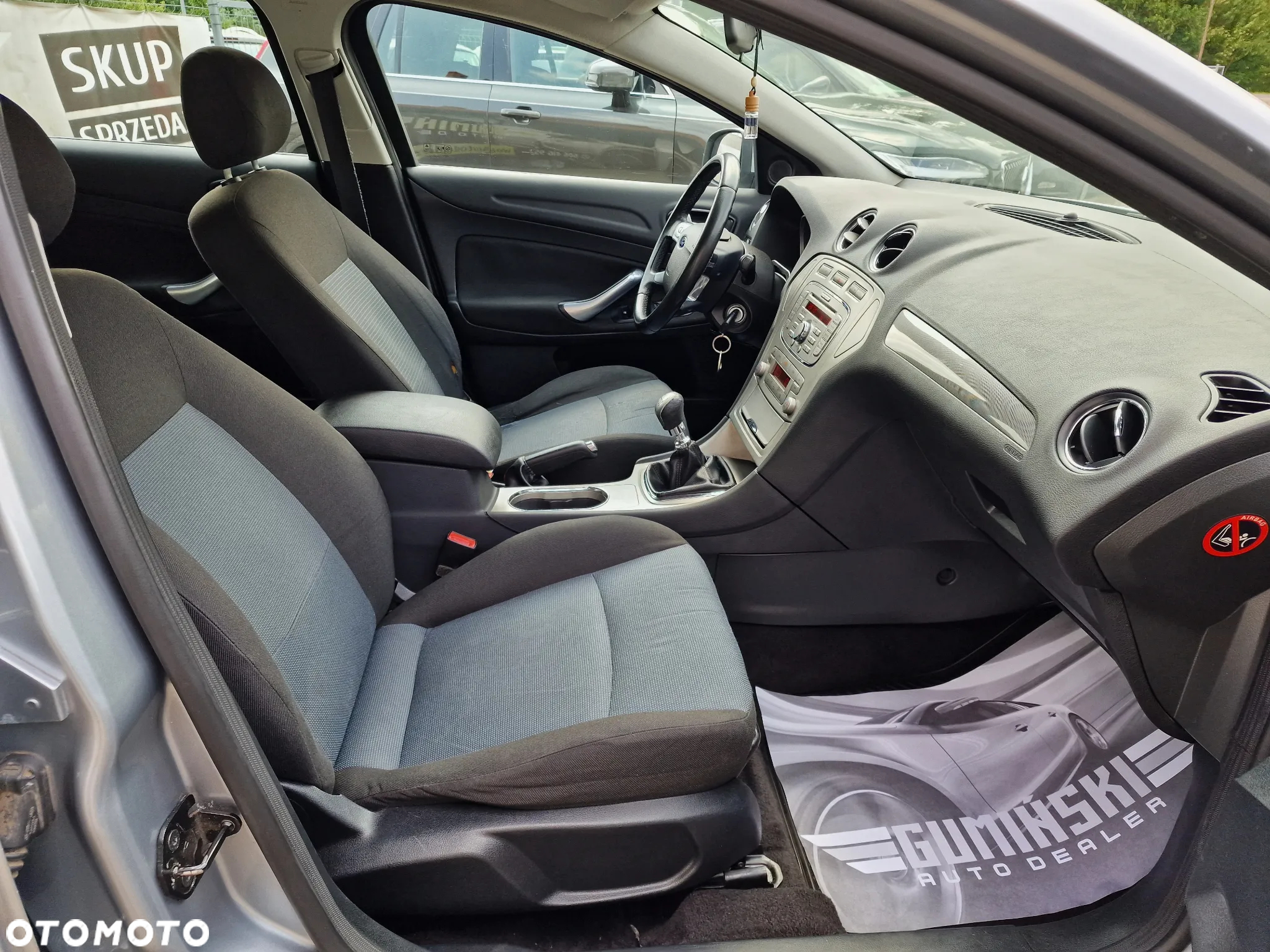 Ford Mondeo 1.8 TDCi Ambiente - 17