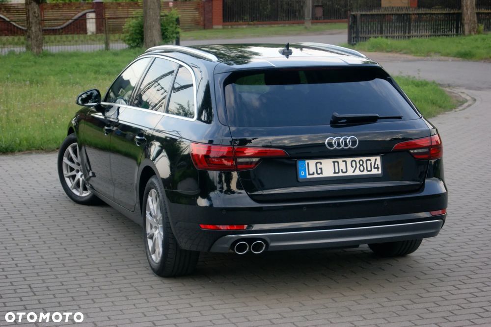 Audi A4 Avant 2.0 TDI - 11