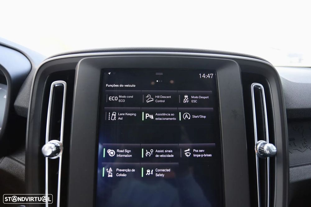 Volvo XC 40 2.0 D3 Momentum Plus - 17