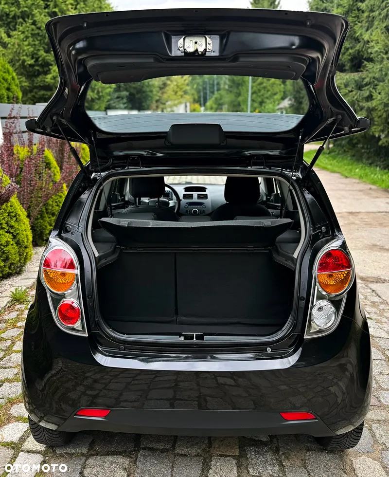 Chevrolet Spark 1.0 LS - 22