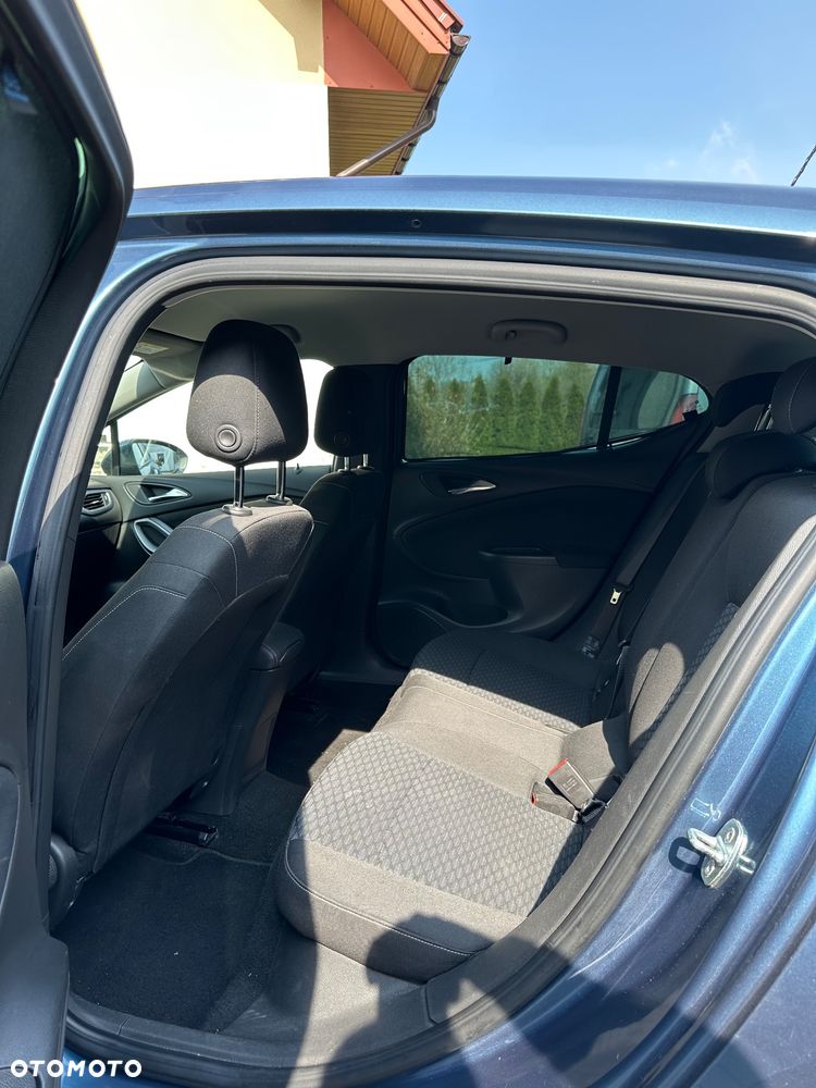 Opel Astra 1.4 Turbo Business - 10