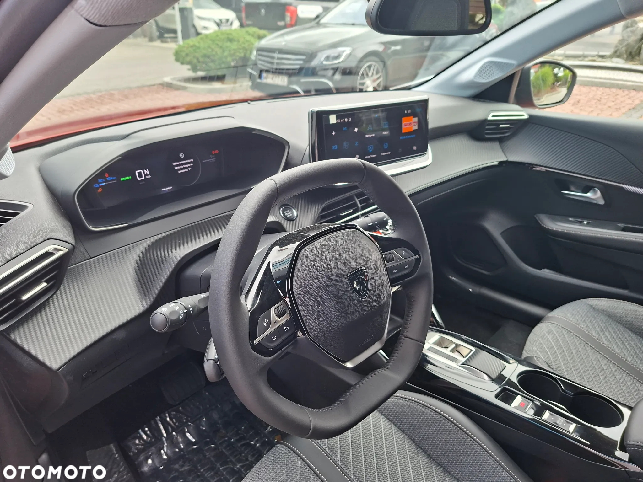 Peugeot 208 e-208 51kWh Allure - 8