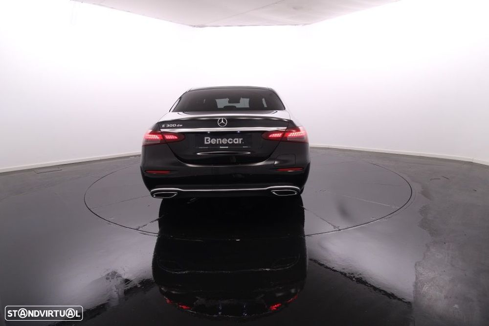 Mercedes-Benz E 300 de Avantgarde - 6