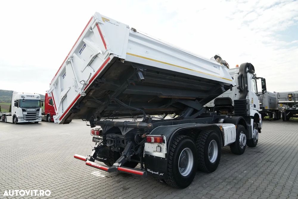 Mercedes-Benz AROCS 3243 / 8x4 / BASCUNĂ BIDIRECȚIONALĂ / BASCUNĂ HIDRODOXY / BORDMATIC / BASCUNĂ HIDRODOXY / ANVELOPE 100% / 2016 / - 8
