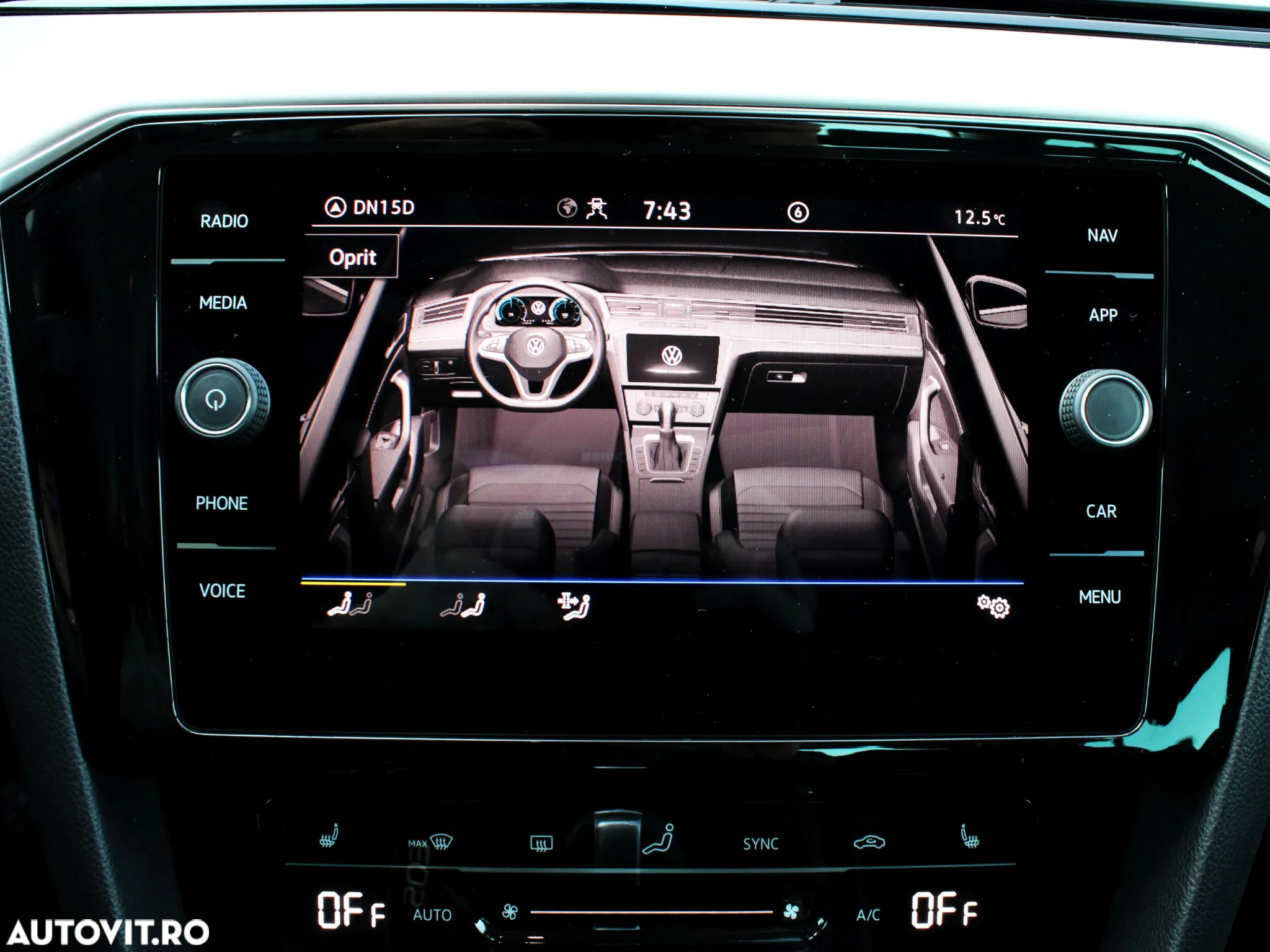Volkswagen Passat - 23