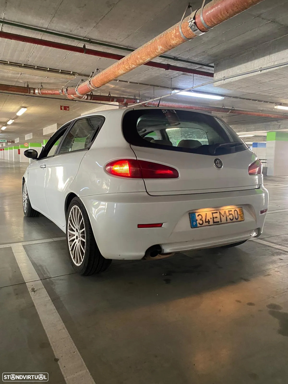 Alfa Romeo 147 1.9 JTD 16V Distinctive - 9