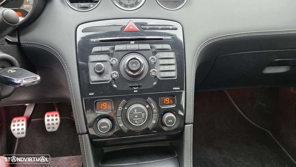 Peugeot RCZ 1.6 THP Onyx - 20