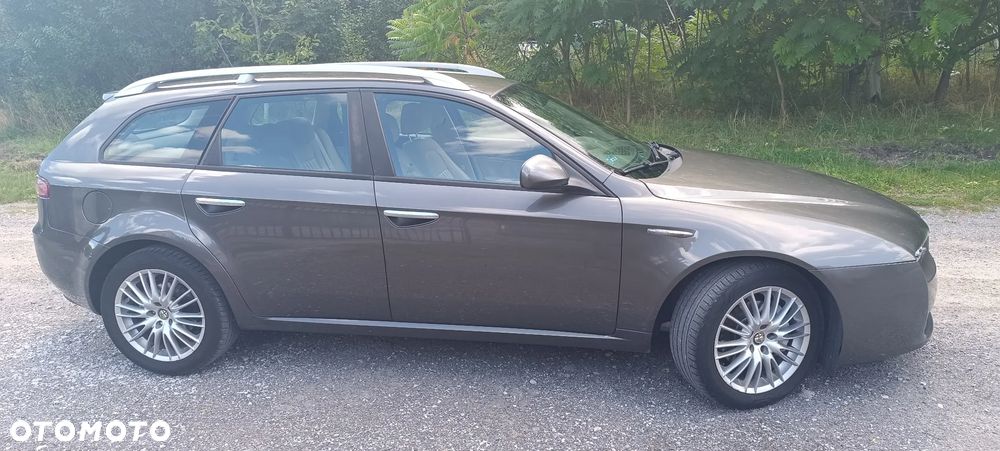 Alfa Romeo 159 - 8