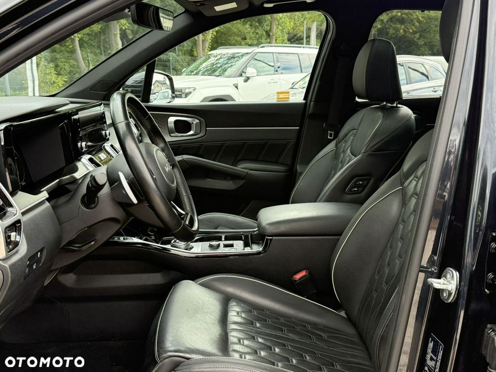Kia Sorento - 11
