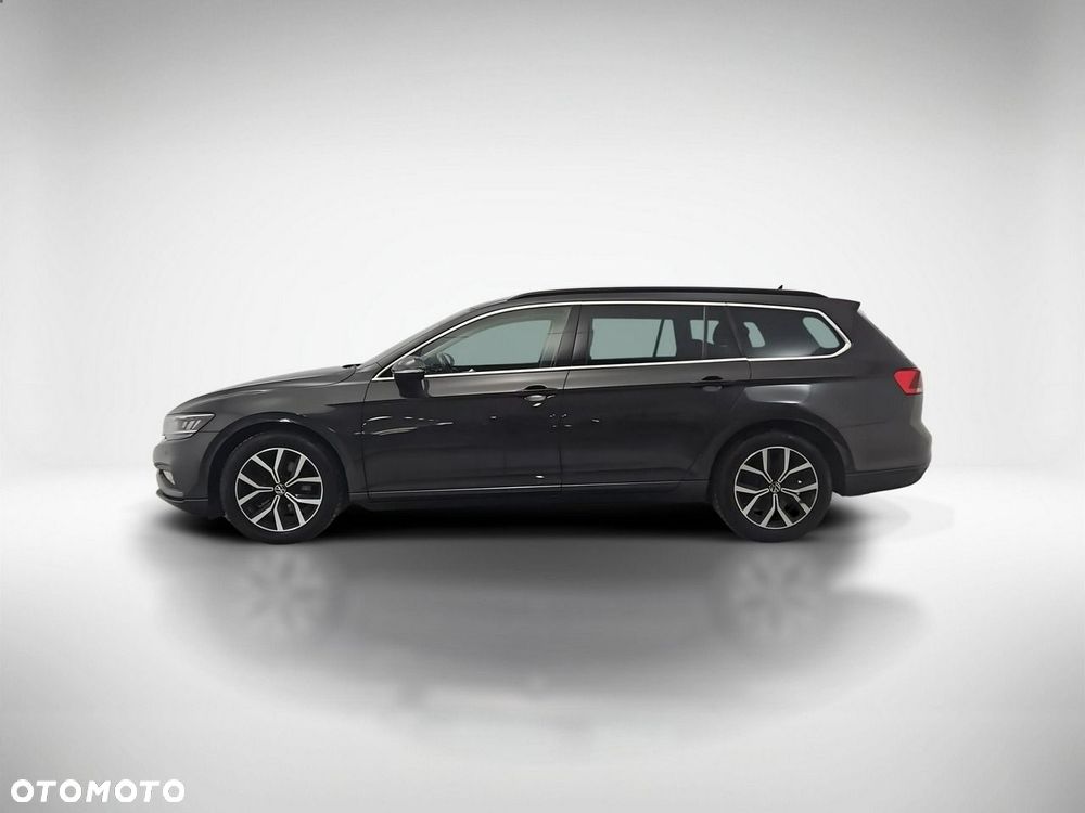 Volkswagen Passat Variant 1.5 TSI EVO Business DSG - 2
