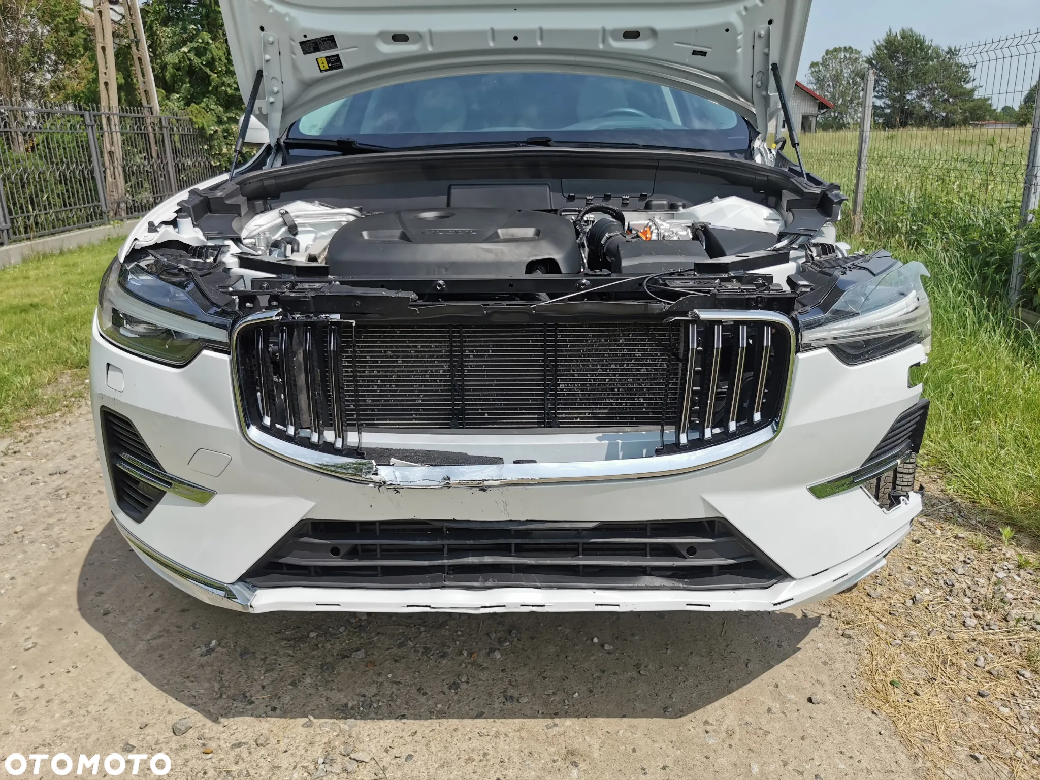 Volvo XC 60 T8 AWD Recharge Ultimate Dark - 10
