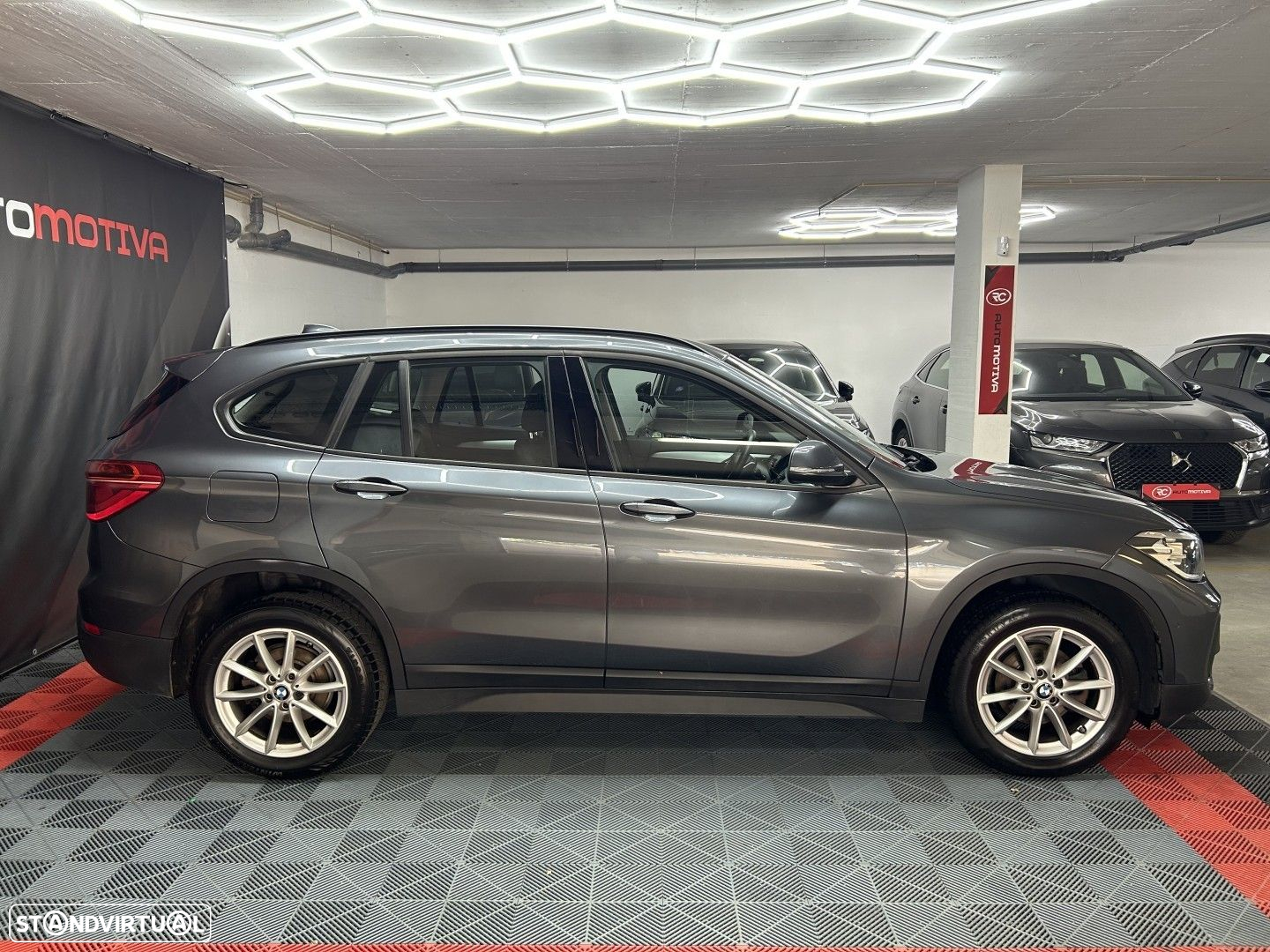 BMW X1 16 d sDrive Advantage Auto - 4