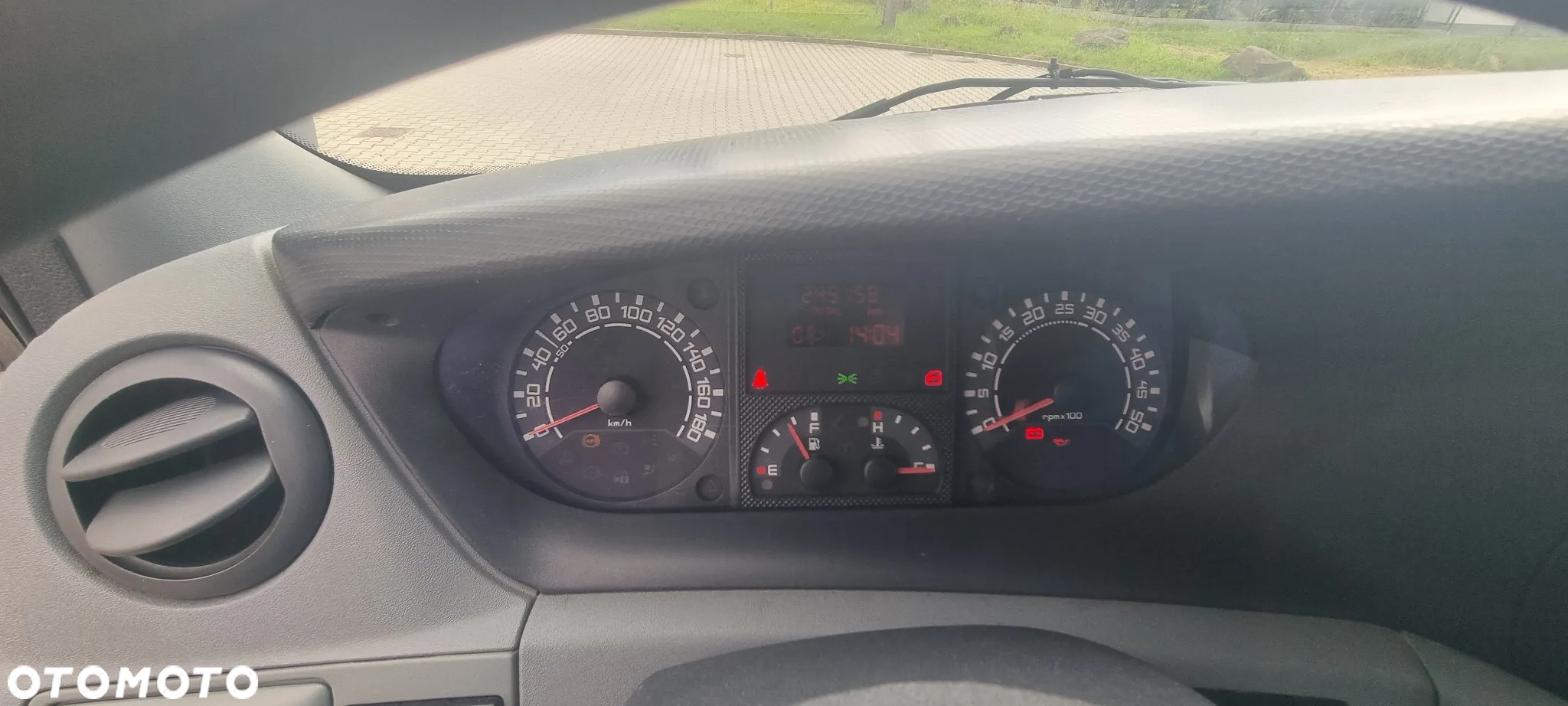 Iveco DAILY 35S14 - 11