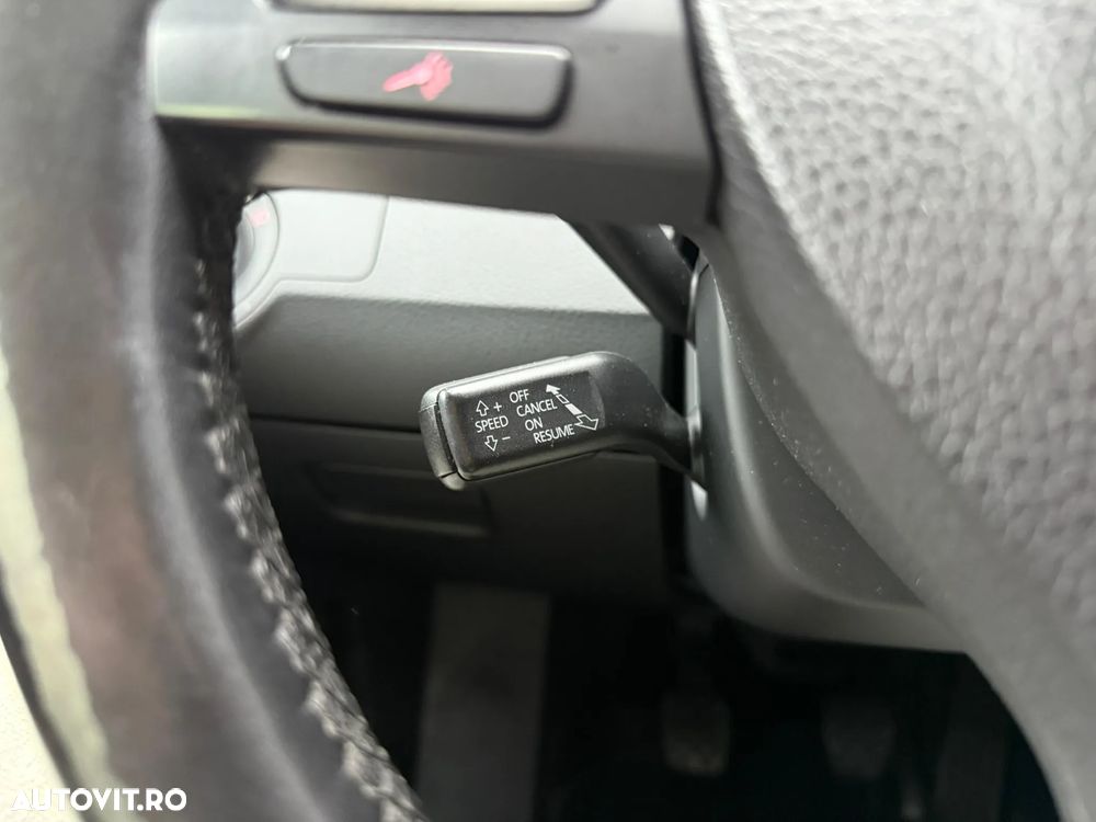 Volkswagen Passat CC 2.0 TDI BMT - 19