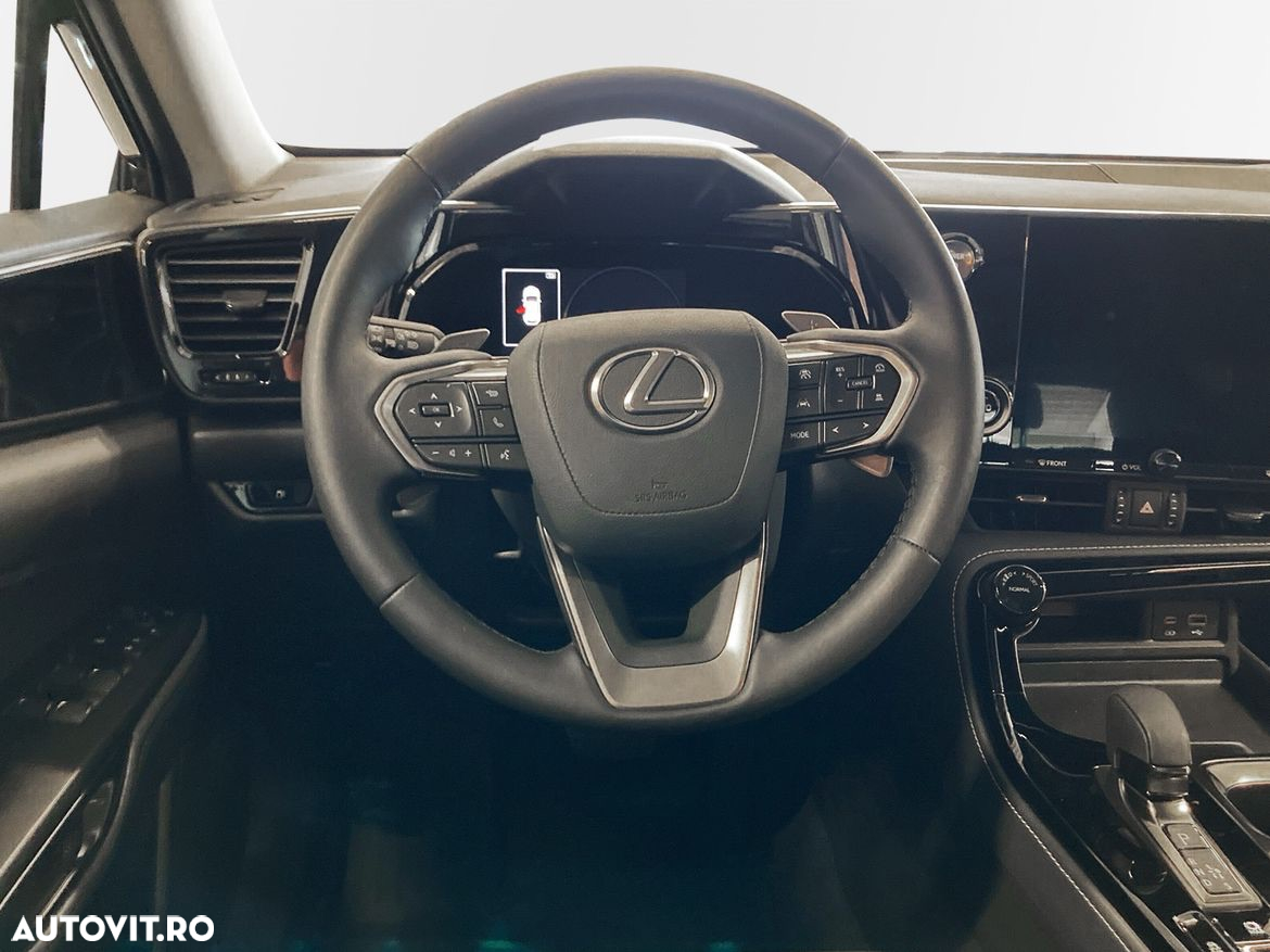 Lexus Seria NX 350h - 6