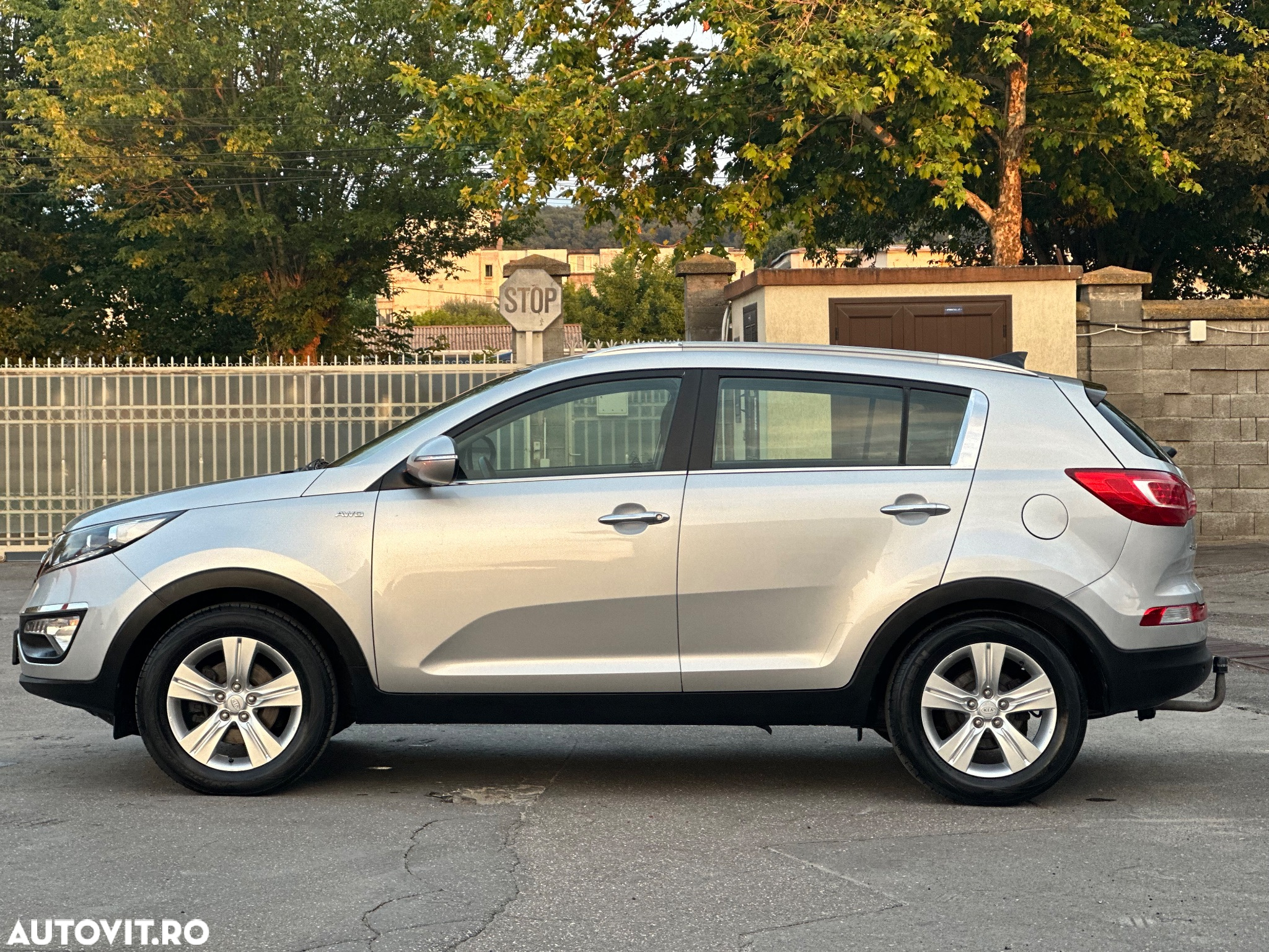Kia Sportage 2.0 CRDI AWD Aut. Dream-Team Edition - 31