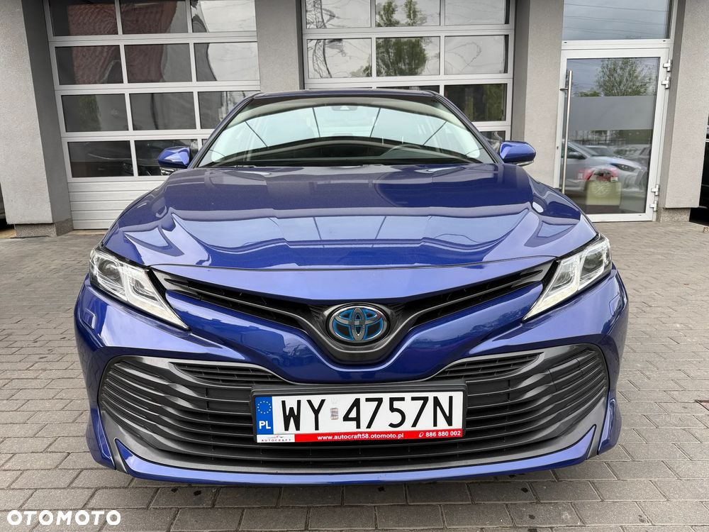 Toyota Camry 2.5 Hybrid Comfort CVT - 2