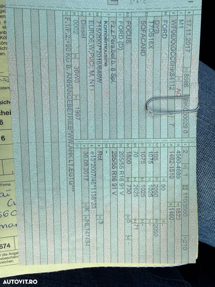 Ford Focus 1.0 EcoBoost Hybrid TITANIUM - 24