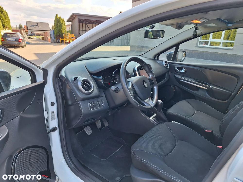 Renault Clio dCi 90 Dynamique - 9