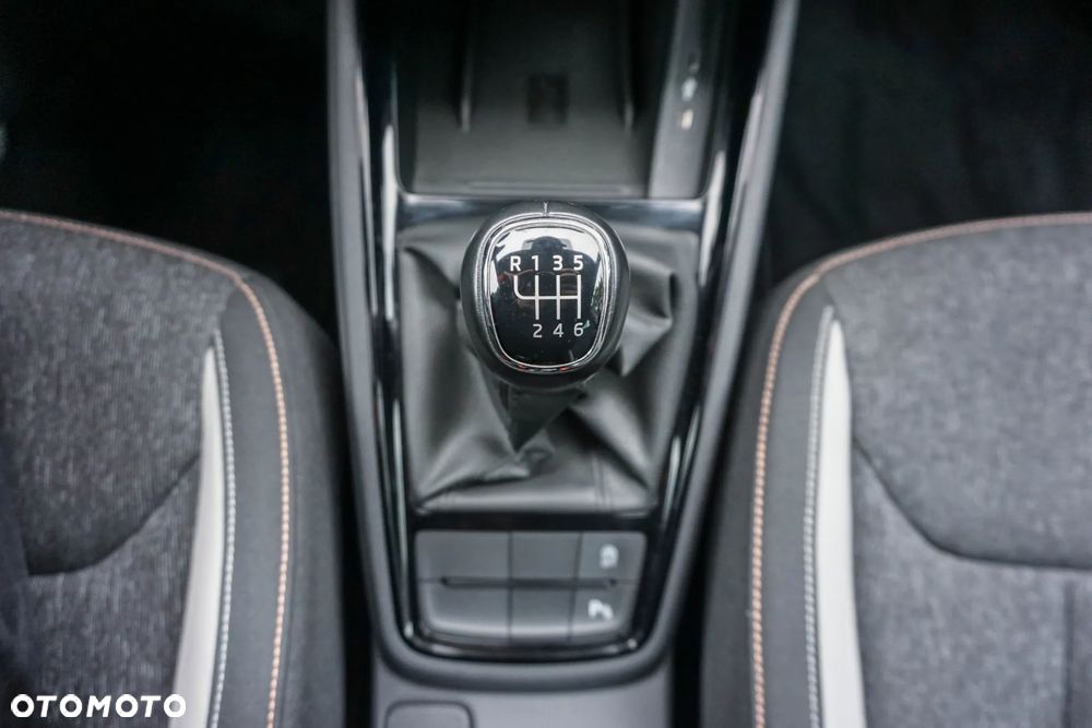 Skoda Kamiq 1.0 TSI Style - 24