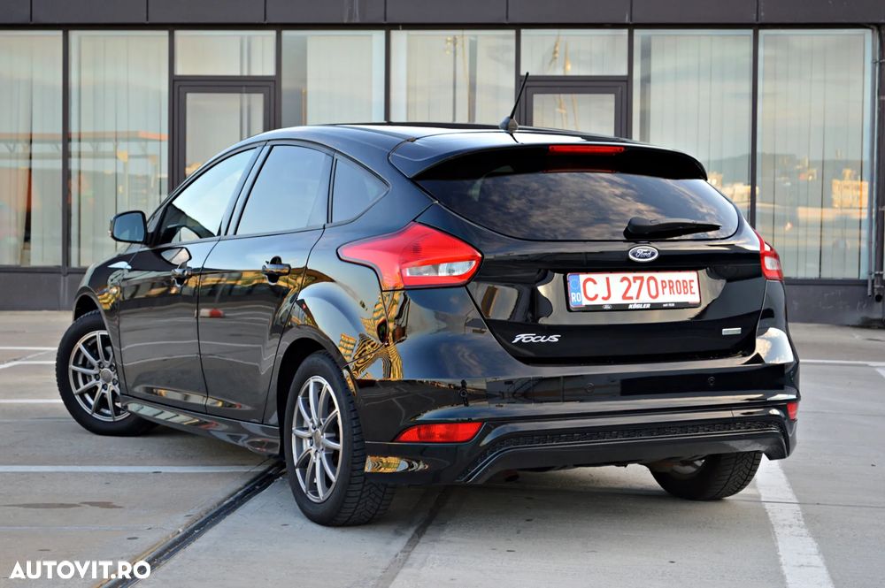 Ford Focus 1.0 EcoBoost Start-Stopp-System ST-LINE - 5