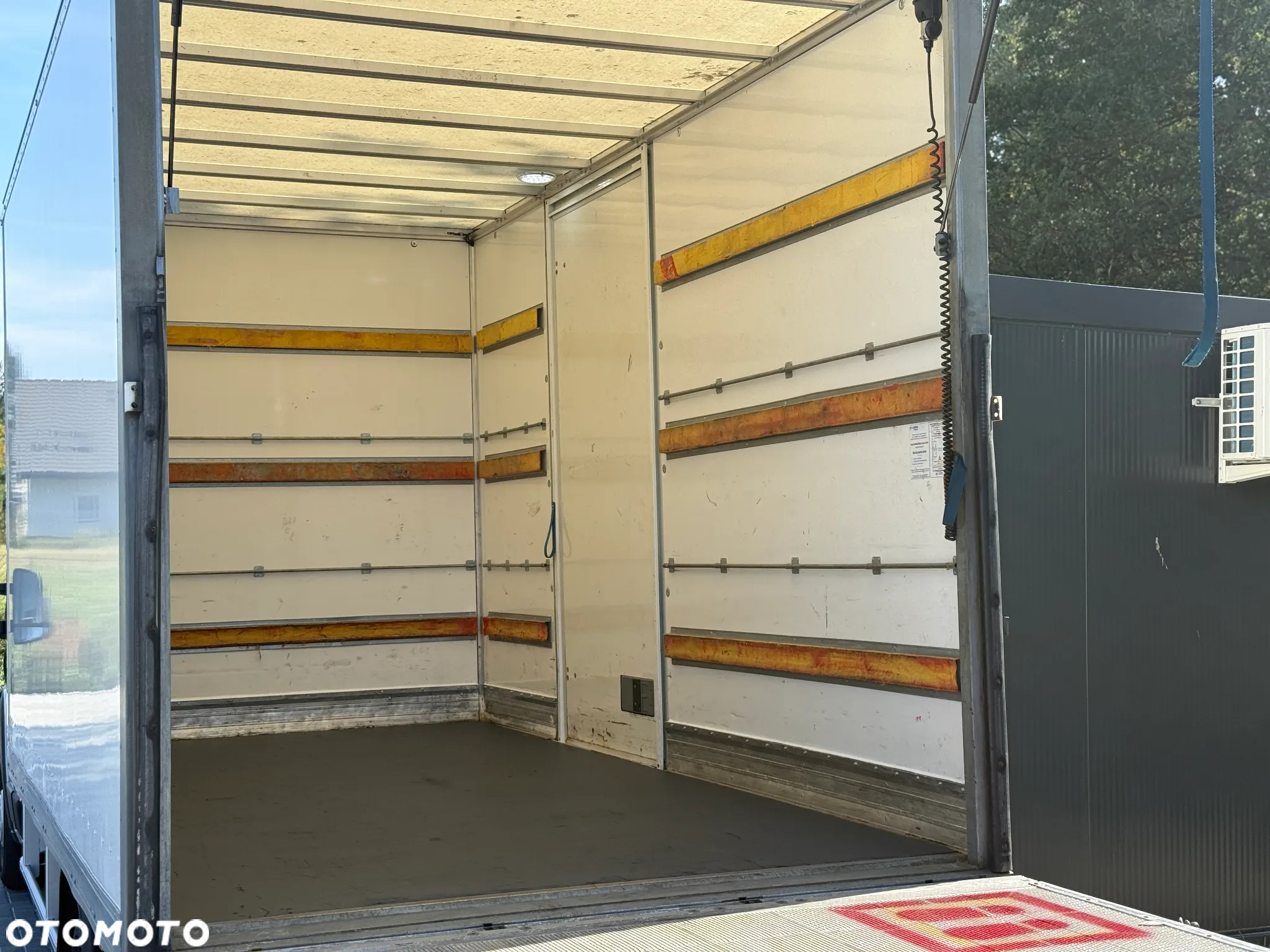 Fiat Ducato 2.3 140KM / Kontener 4,2m 8EP + Winda Dhollandia 750kg / 178.500KM / PO SERWISIE / ZAREJESTROWANY W PL - 12