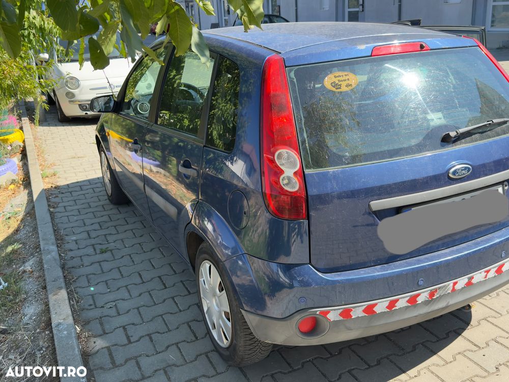 Ford Fiesta 1.3i Comfort - 5