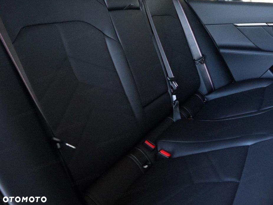 BMW Seria 5 - 13